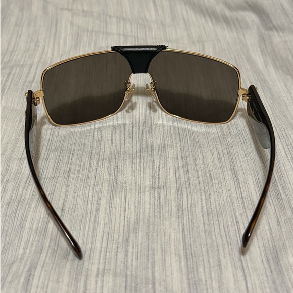 Versace
VE2207Q LIKE NEW - Picture 6 of 8